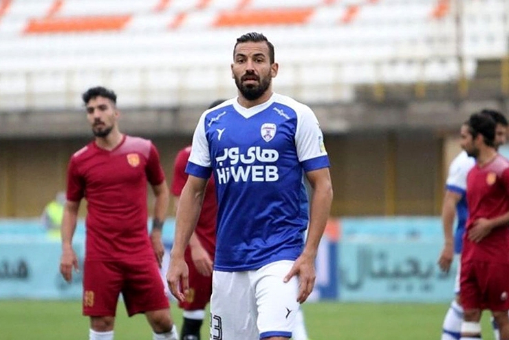 هافبک مشهدی تیم فوتبال هوادار معتقد است پرسپولیس نسبت به سال‌های قبل تیم قوی تری دارد با این حال برای بازی مقابل این تیم به دنبال کسب امتیاز هستند.