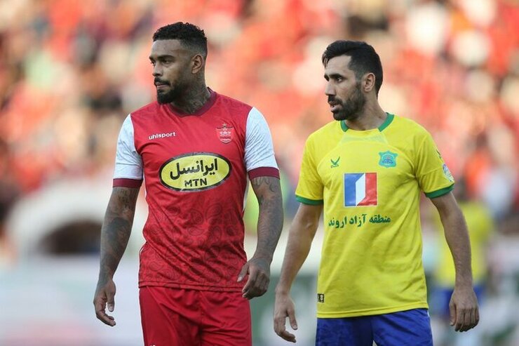پرسپولیس باید در چارچوب هفته پنجم لیگ برتر در تهران به مصاف هوادار برود.