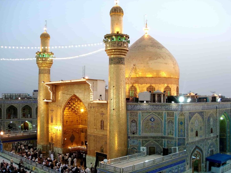 با نزدیک شدن به ایام اربعین حسینی گنبد بارگاه ملکوتی حضرت امیر المومنین (ع) شستشو گردید.