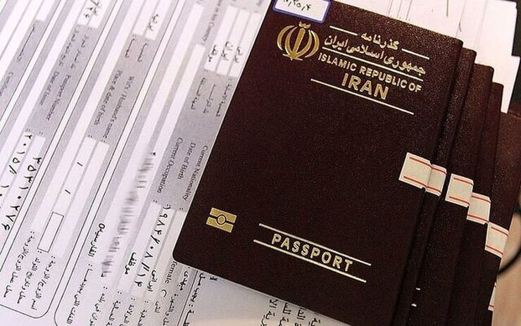 رئیس پلیس اطلاعات و امنیت عمومی فرماندهی انتظامی خراسان رضوی از صدور و تحویل آنی برگه گذر موقت اربعین در سالن ورزشی ثامن‌الائمه مشهد خبر داد.
