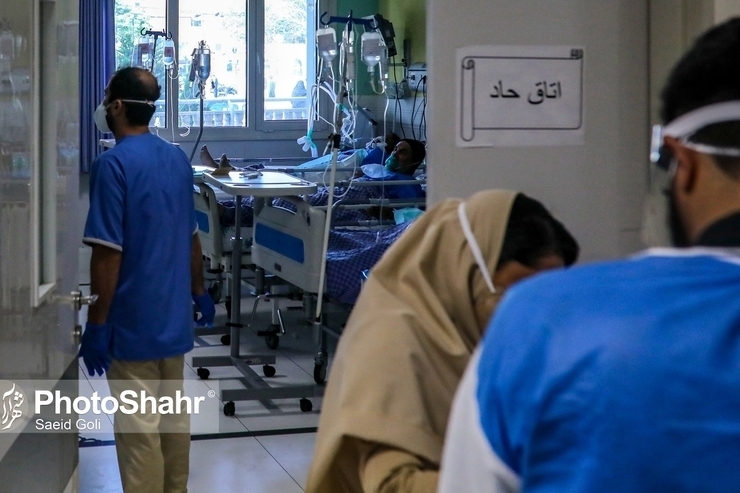 رییس مرکز تحقیقات ویروس شناسی دانشگاه علوم پزشکی شهید بهشتی با اشاره به ضرورت واکسیناسیون کودکان، گفت: اگر ویروس کرونا تغییری کند یا فاصله بین واکسیناسیون افراد زیاد شده و ایمنی ناشی از واکسیناسیون یا ابتلا به بیماری، کاهش یابد، احتمال می‌دهیم که شاید اواخر پاییز مجددا شاهد خیزی از ویروس باشیم.