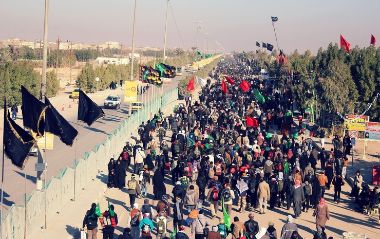 استاند ار کربلا اعلام کرد بر اساس پیش بینی ها تا پایان مراسم اربعین شاهد حضور ۲۰ میلیون زائر در کربلا خواهیم بود.