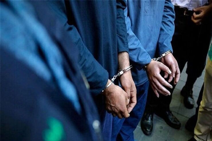 ۸ سارق بازداشت شده در تهران از پیک‌های موتوریِ صرافی‌ها زورگیری می‌کردند.