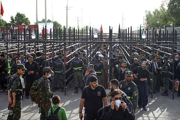 تصاویر هوایی از نقطه صفر مرزی مهران و موج بازگشت زائران را مشاهده نمائید.