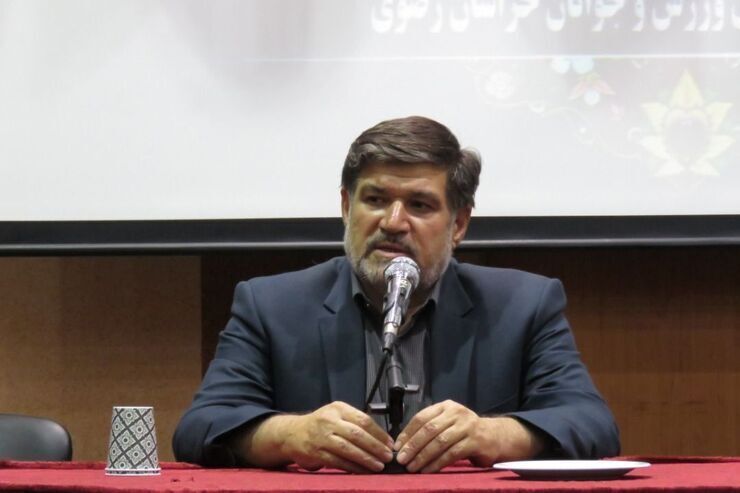 علی اکبر هاشمی جواهری مدیرکل ورزش و جوانان استان خراسان رضوی، با انتقاد شدید نسبت به عملکرد هیئت فوتبال، خواستار تغییر رویه‌ی مدیریتی این هیئت شد.