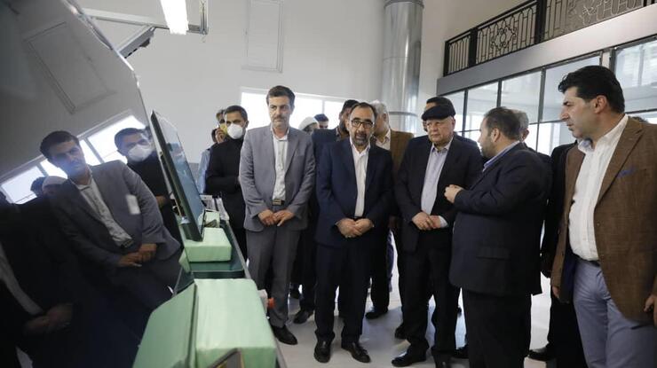 معاون رییس جمهور و رییس سازمان برنامه و بودجه کشور در حاشیه افتتاح خط‌های تولیدی جدید در شهرک صنعتی توس مشهد گفت: کشور ما در موضوع سرانه انرژی برق و آب نسبت به برخی از کشور‌ها جایگاه مطلوبی ندارد و توقع این است که قیمت تمام شده محصول برای استفاده مشتری، مناسب باشد؛ به عنوان مثال کیفیت تولید خودرو در کشور مناسب نیست.