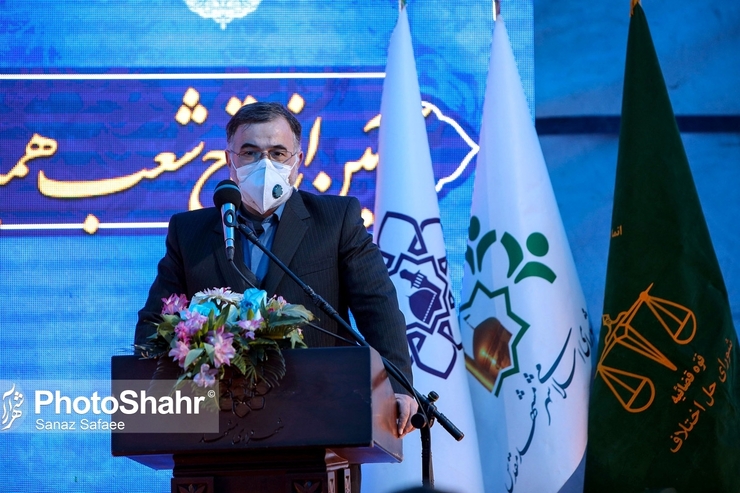معاون خدمات شهری شهرداری مشهد با توجه به اهمیت ایمنی مراکز رسمی و غیررسمی مراکز اقامتی در مشهد گفت: بررسی و نواقص مراکز اقامتی به متولیان امر به طور مرتب ابلاغ می‌شود تا پس از تاییدیه آتش نشانی مکان اسکان آماده پذیرش زائران باشد.