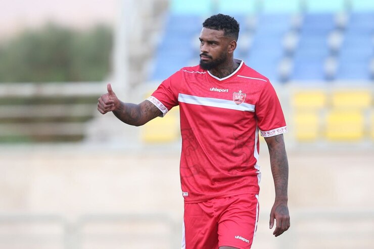باشگاه پرسپولیس برنامه جالبی برای پرداخت مطالبات بازیکن خارجی خود دارد.