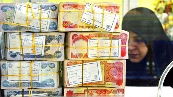 رئیس کانون صرافان با بیان اینکه زائرین می‌توانند ۱۰۰ دلار ارز اربعین را در صرافی‌های عراق و صرافی‌های داخل کشور در شهر‌های مرزی به دینار یا سایر ارز‌ها تبدیل کنند، گفت: مردم می‌توانند بدون دغدغه از صرافی‌ها ارز اربعین بگیرند.