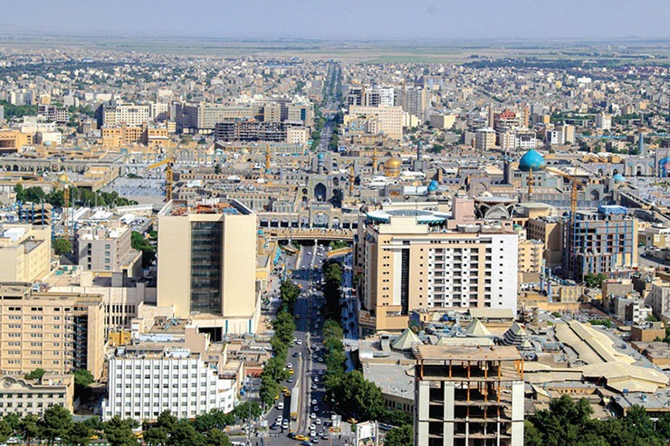 معاون سیاسی،  امنیتی و اجتماعی استاندار خراسان رضوی در گفت وگویی خبری به حضور میلیونی زائران در مشهد اشاره کرد و گفت: این حضور، پیامد‌های اقتصادی و اجتماعی در استان ایجاد می‌کند که نیازمند نگاه ویژه دولت به مشهد هستیم.