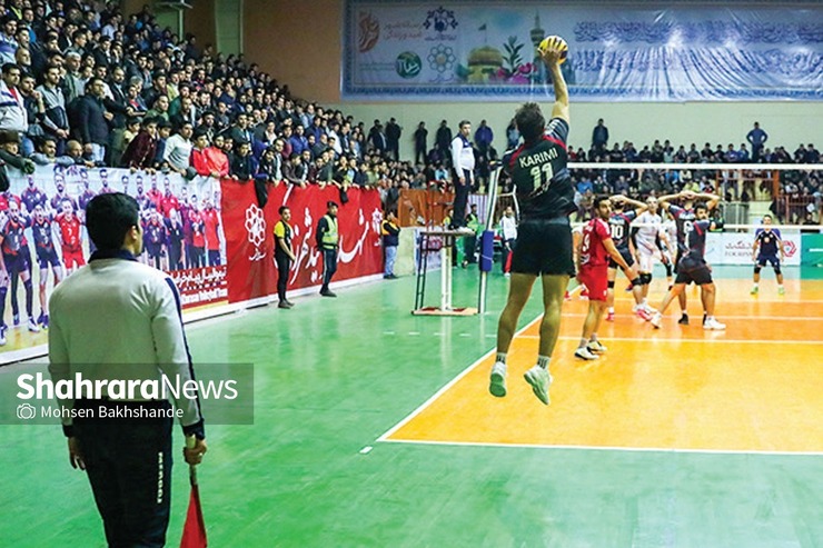 مشهد پس از ۴ فصل دوری، با باشگاه نوظهور «بانیان الکترونیک» به لیگ‌برتر والیبال برگشت