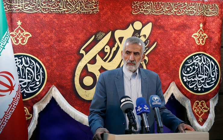 رئیس ستاد مرکزی اربعین گفت: کسانی‌که در داخل عراق هستند در محله‌های امنی حضور دارند، مسافران ایرانی هم نبایستی فعلاً به مرز‌ها مراجعه کنند.