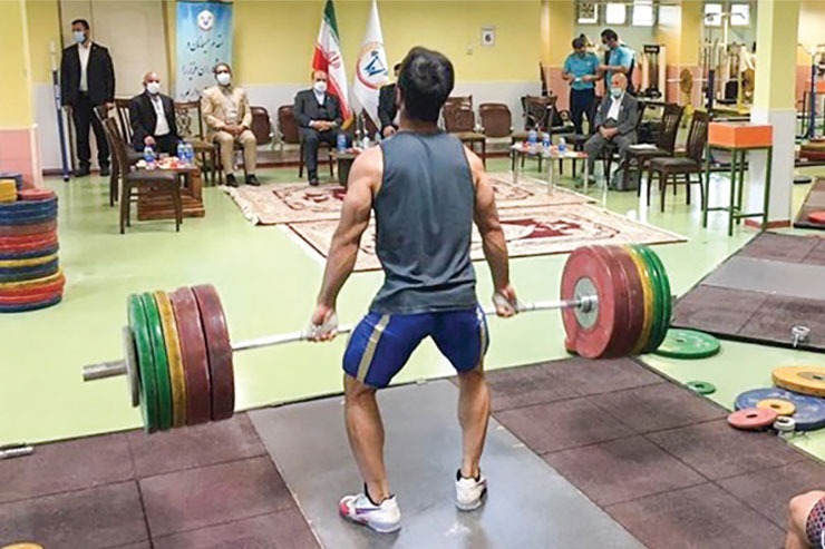 سرمربی تیم ملی وزنه برداری دسته وزنی و ناآمادگی را از جمله دلایل دعوت‌نشدن برخی چهره های وزنه برداری عنوان کرد.
