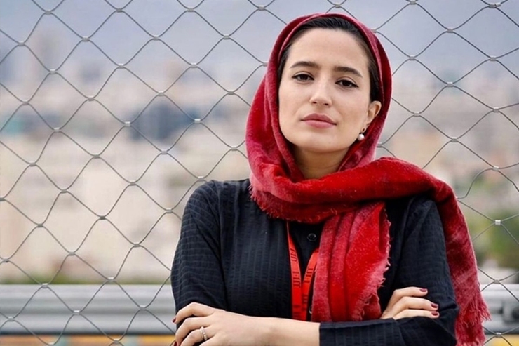 نگار جواهریان با انتشار تصاویری خبر داد که موفق به فتح قله دماوند شده است.