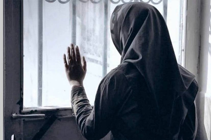 من فقط برای فرار از حرف های مردم که همه وجودم را آزار می داد تن به ازدواج با پسر مجردی دادم که تفاوت های فرهنگی و اقتصادی زیادی با یکدیگر داشتیم چرا که در آن سن و سال بیشتر خواستگارانم مردان متاهل بودند و ...