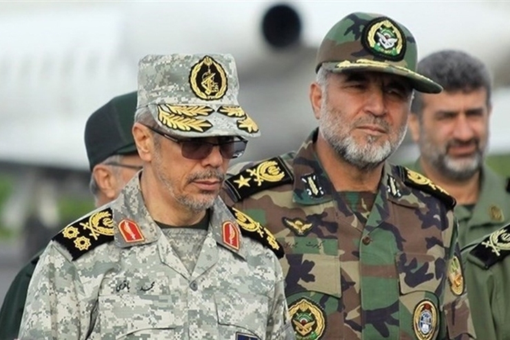 رئیس ستاد کل نیروهای مسلح با وزیر دفاع جمهوری آذربایجان در خصوص تنش بین این کشور و ارمنستان گفتگو گرد.