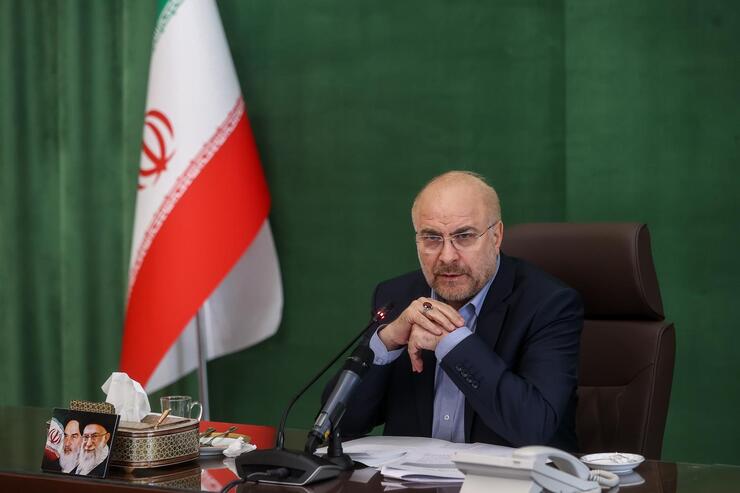 رئیس مجلس شورای اسلامی تاکید کرد: مقام معظم رهبری بار دیگر مرزبندی میان مردم و آشوبگران را مشخص کردند.