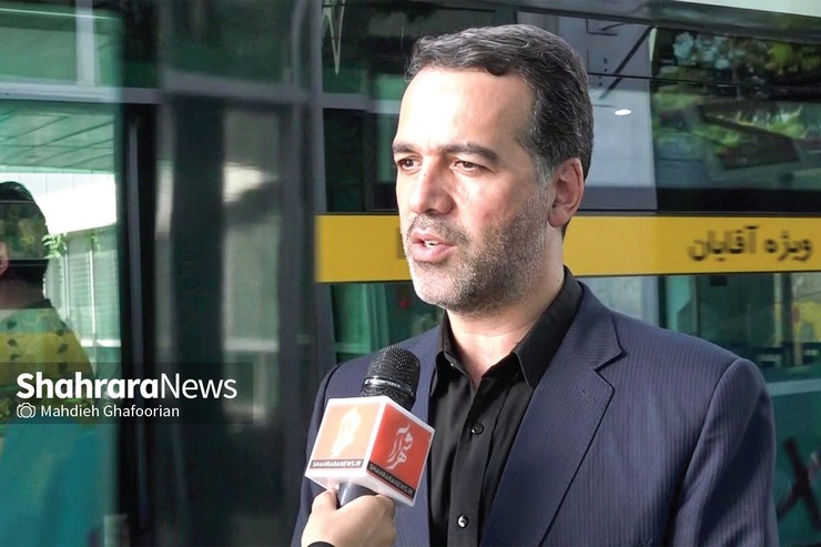 مدیرعامل شرکت بهره برداری قطارشهری مشهد اظهار می‌کند: خط یک و ۲ قطارشهری مشهد، بیش از ۱۳۰ دستگاه آسانسور و بیش از ۱۰۰ دستگاه پله برقی دارد که ممکن است خرابی‌های جزئی داشته باشند. این خرابی‌ها را پیمانکاران پس از اعلام از مرکز به سرعت رفع می‌کنند.