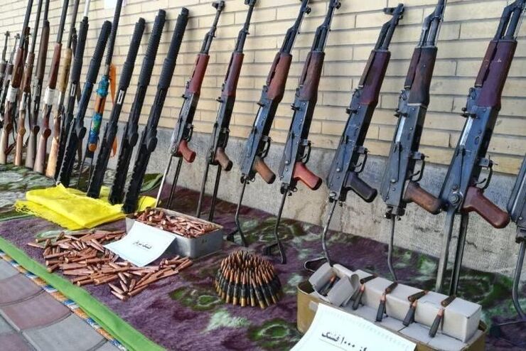 باند قاچاق سلاح و مهمات در خوزستان منهدم شد| ارتباط باند ضدامنیتی با قاچاقچیان یک کشور بیگانه