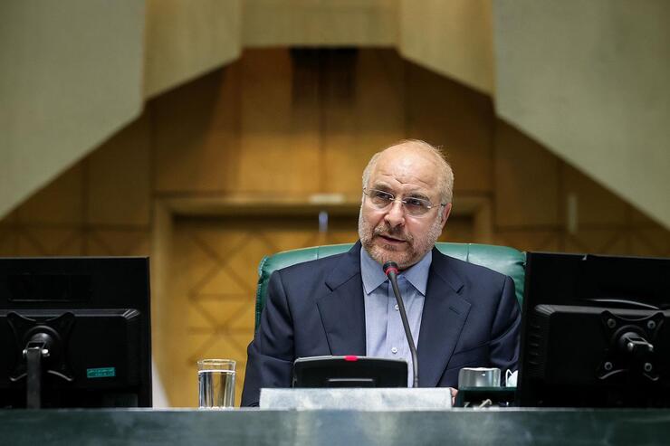 رئیس مجلس با تبریک هفته وحدت و هفته نیروی انتظامی گفت: هفته وحدت نمادی از تبلور عینی، همدلی و حرکت‌های همه جانبه و دوشادوش بین تشیع و اهل سنت با یکدیگر در تمامی عرصه‌های خدمت به ایران عزیز و انقلاب اسلامی است.
