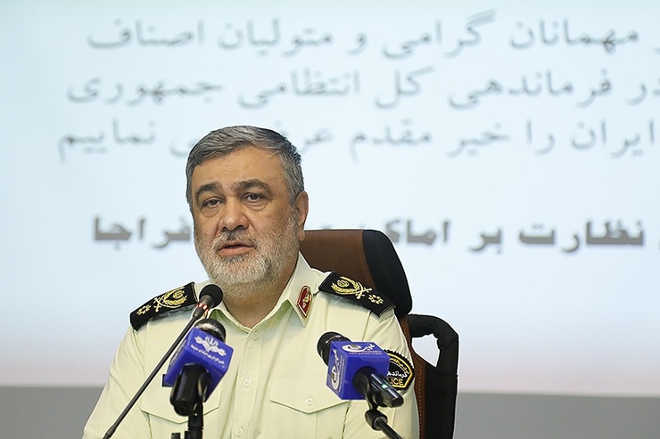فرمانده کل انتظامی با اشاره به تلاش حداکثری پلیس برای تامین امنیت کسب و کار و فعالیت‌های اقتصادی گفت: بازاریان و فعالان اقتصادی همواره حامی و پشتیبان انقلاب اسلامی بوده و ما شاهد نقش آفرینی این عزیزان در مقاطع حساس و تاثیرگذار بوده‌ایم.