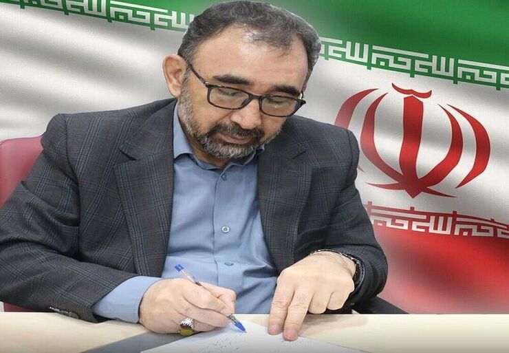 استاندار خراسان رضوی در پیام تسلیتی به مناسبت درگذشت شاعر آئینی کشور مرحوم حاج سیدرضا موید خراسانی اظهار کرد: بدون تردید آثار ایشان، یاد و نام او را در اذهان مردم متدین و انقلابی کشور زنده نگاه خواهد داشت.