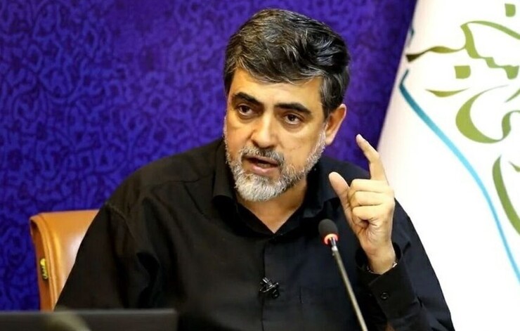 یک عضو کمیسیون امورداخلی کشور و شورا‌ها در مجلس، گفت: بنده واقعا متاسف هستم که عده‌ای در شرایط امروز آب به آسیاب دشمن ریخته و اینگونه مردم را نسبت به تمام آرمان‌ها بدبین می‌کنند.