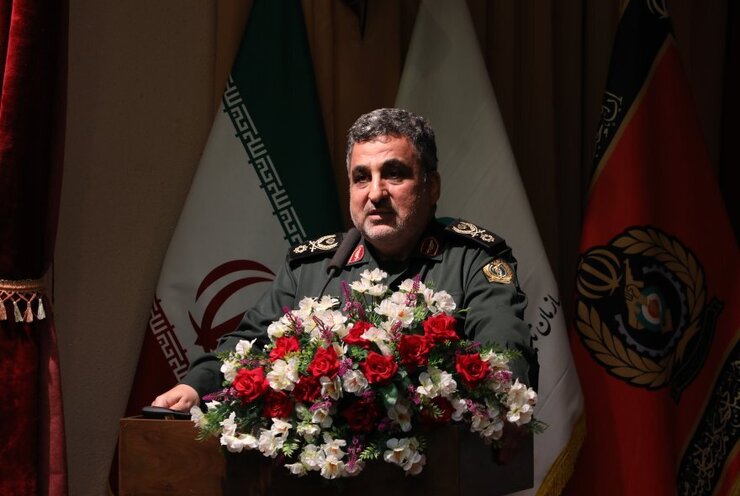 جانشین وزیر دفاع از همکاری ۱۵۰۰ شرکت دانش بنیان با وزارت دفاع خبر داد و گفت: همه این موارد در راستای اصلاح فرایند و افزایش بهره‌وری است.