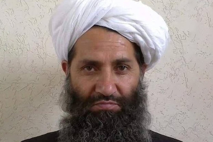 سخنگوی طالبان از دیدار رهبری این گروه با روسای اداره اطلاعات ۳۴ ولایت این کشور خبر داده و گفت که ملاهبت الله دستور داده که افراد بدون ادله موثق نباید بازداشت شوند.