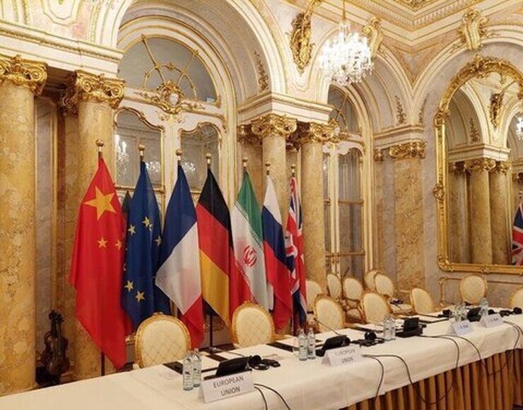 مسئول سیاست خارجی اتحادیه اروپا گفت: پیشنهاد‌های ما برای احیای توافق هسته‌ای با ایران همچنان روی میز است.