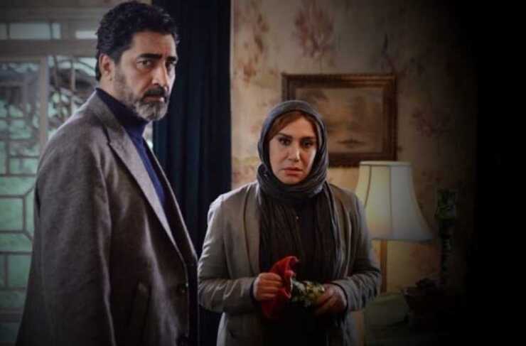 فیلم سینمایی «نمور» به کارگردانی «داوود بیدل» اکران خود در سینما‌های سراسر کشور را از شانزدهم شهریور ماه آغاز کرده و در نزدیک به سه هفته اکران به تازگی موفق به فروش ۱۰۰ میلیون تومانی شده است، رقمی که برای یک اثر سینمایی شکستی سنگین محسوب می‌شود.