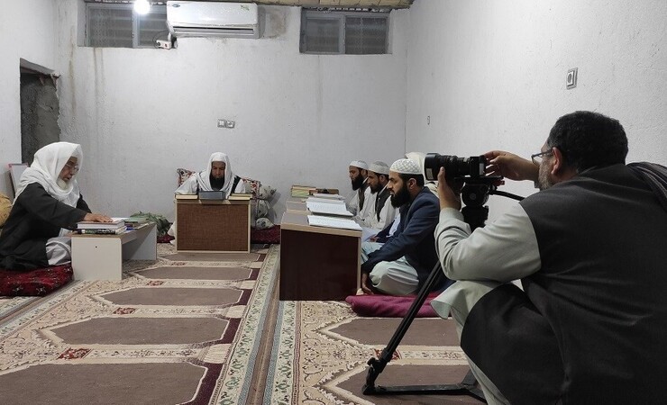 «علمای اهل سنت» اثر محمد مهدی خالقی و «ردیّه‌های تکفیر» به کارگردانی علیرضا باغشنی، ۲ اثر مستند ویژه هفته وحدت هستند که توسط هنرمندان مشهدی تولید شده‌اند.