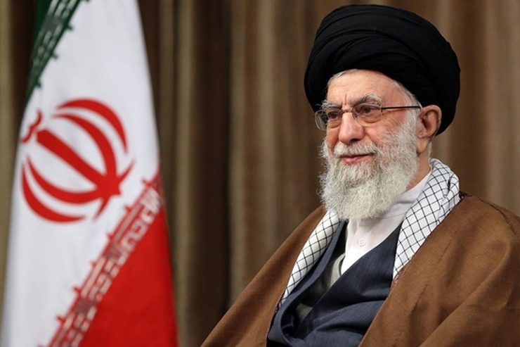 سه هزار نفر از معلمان سراسر کشور در نامه‌ای خطاب به رهبر معظم انقلاب، بر ایستادگی پای آرمان‌های انقلاب اسلامی تأکید کردند.