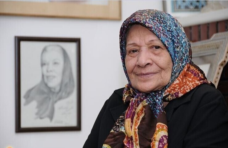 ویکتوریا دانشور، خواهر سیمین دانشور در ۹۵ سالگی از دنیا رفت.