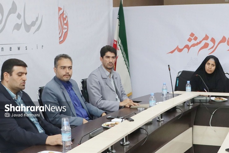 بررسی وضعیت روستا‌های اطراف مشهد و معضل حاشیه نشینی در میزگرد شهرآرا با دهیاران فعال