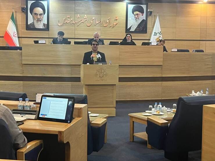 رئیس شورای اسلامی شهر مشهد گفت: مترو مشهد در جهت خدمت رسانی به زائران نگاه ملی می‌طلبد.