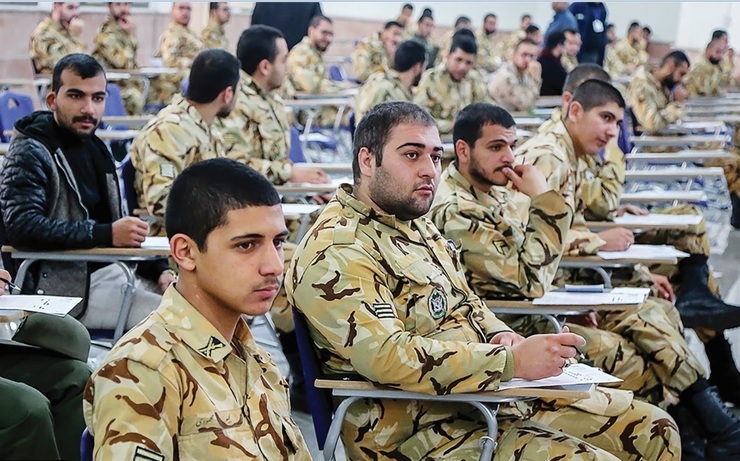 معاون پژوهش و فناوری دانشگاه جامع علمی کاربردی از پیش ثبت‌نام جذب نیروی امریه سربازی ارتباط با صنعت و جامعه در این دانشگاه برای اعزام‌های پیش رو در سال‌جاری خبر داد.