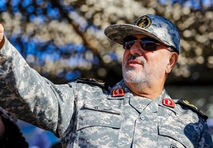 فرمانده نیروی زمینی سپاه پاسداران با بیان اینکه در دو روز آینده شاهد اوج عملیاتی رزمایش اقتدار نیروی زمینی سپاه خواهیم بود، گفت: فردا یگان‌های زرهی، نیروی مخصوص، بالگرد‌ها و پهپاد‌ها رزمی وارد عمل خواهند شد.