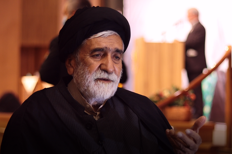 استاد سید جعفر ماهرخسار در حاشیه مراسم نکوداشت استاد سیدرضا موید گفت: اشعار او از دل و جان او بر می آمد