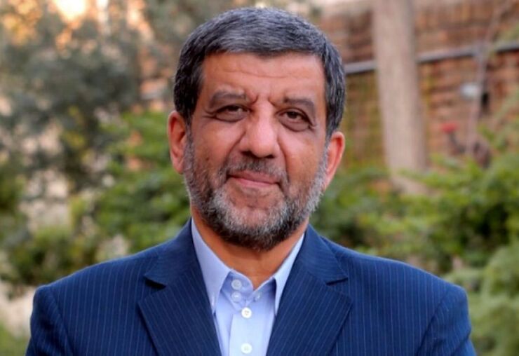 وزیر میراث فرهنگی پس از آن‌که دولت کانادا نام او را در فهرست تحریم‌های جدید قرار داد، ‌گفت: بیش از ۱۰ سال است تحریم اروپا هستم، تحریم کانادا هم به آن اضافه شد. حالا تعطیلات آخر هفته کجا باید برم؟!