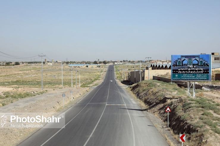 رئیس مرکز اطلاعات و کنترل ترافیک پلیس راهنمایی و رانندگی از بارش باران در محورهای مواصلاتی چهار استان خبر داد.