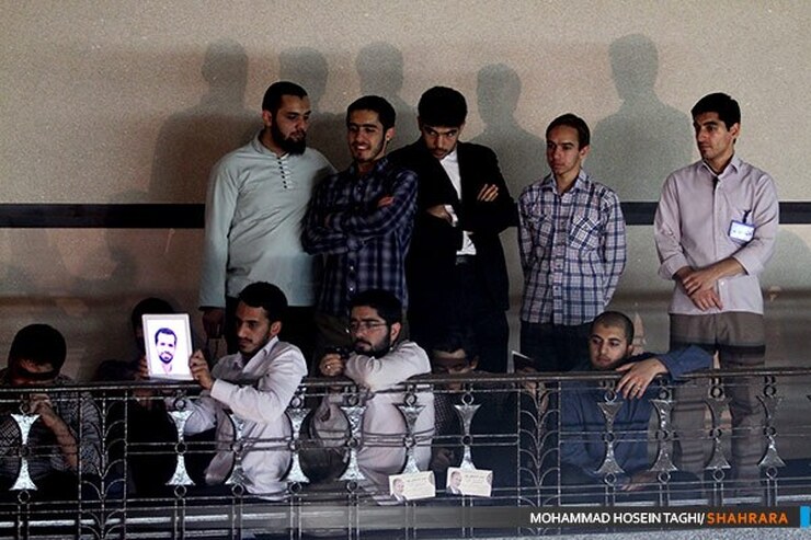 مهلت ثبت نام متقاضیان «وام ضروری» و «وام ودیعه مسکن دانشجویان متاهل» دانشگاه علوم پزشکی تهران امروز شنبه ۳۰ مهرماه پایان می‌یابد.