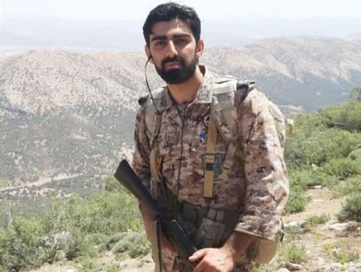 مسئول روابط عمومی سپاه حضرت ابوالفضل(ع) لرستان گفت: پاسدار رضا خانی چگنی ار تیپ ۵۷ سپاه لرستان به شهادت رسید.