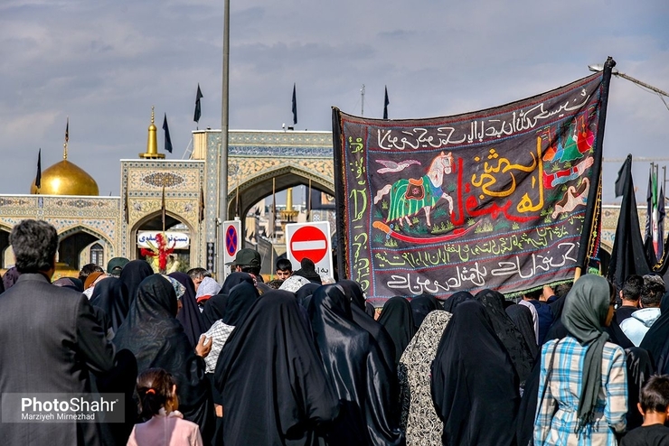 معاون هماهنگی و مدیریت امور زائران استانداری خراسان رضوی گفت: بنا بر آمار اعلام شده تا روز گذشته سوم مهرماه، ۴ میلیون و ۲۰۹ هزار و ۸۰۹ نفر از زائران حضرت رضا (ع) وارد مشهد شدند.