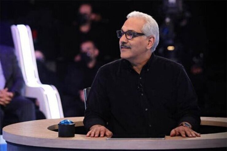 پس از حاشیه‌های پیش‌آمده بر سر برنامه «دورهمی» و اظهارات اخیر مهران مدیری، شبکه نسیم ترجیح داد با پایان ماه محرم و صفر فعلا جدول پخش جدید خود را بدون «دورهمی» ببندد.