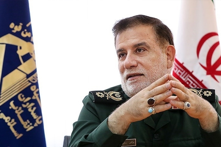 معاون عملیات سپاه گفت: تحت هیچ شرایطی پیرامون کشور، اجازه شکل گیری تهدید نمی دهیم و به همه اعلام کرده ایم منشأ عملیات علیه کشورمان را در هر نقطه‌ای مورد اصابت قرار می‌دهیم.