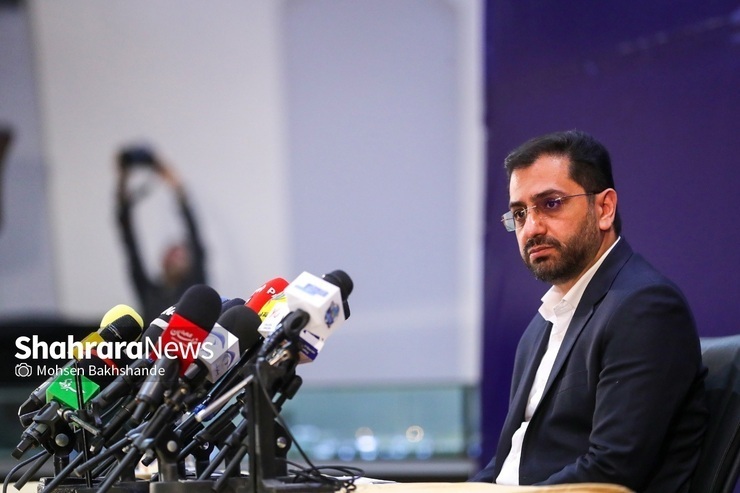 سید عبدالله ارجائی،رشهردار مشهد در اختتامیه آیین‌های هفته دفاع مقدس و تجلیل از محافظان امنیت گفت: اغتشاشگران باید پاسخ بدهند که اگر خود را حامی مردم می‌دانند، پس چرا به اموال عمومی آسیب زدند، چرا به آتش‌نشانان رحم نکردند، قرآن و مسجد آتش زدند و خادمان امنیت مردم را مجروح و به شهادت رساندند.