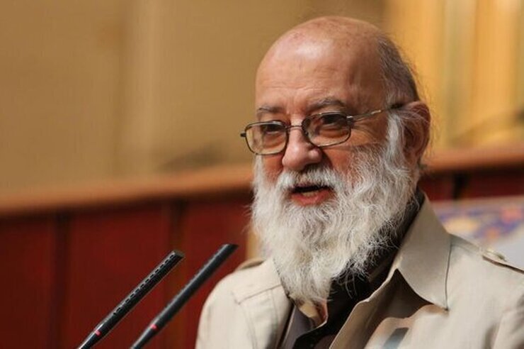 همایش اختتامیه آیین‌های هفته دفاع مقدس و تجلیل از محافظان امنیت پنجشنبه‌شب با حضور مهدی چمران رئیس شورای اسلامی شهر تهران، حمیدرضا ترقی دبیر شورای ائتلاف اصولگرایان استان خراسان رضوی، عبدالله ارجائی شهردار مشهد و جمعی از اعضای شورای اسلامی شهر مشهد و آحاد پیشکسوتان یگان‌های رزم خراسان در دفاع مقدس برگزار شد.