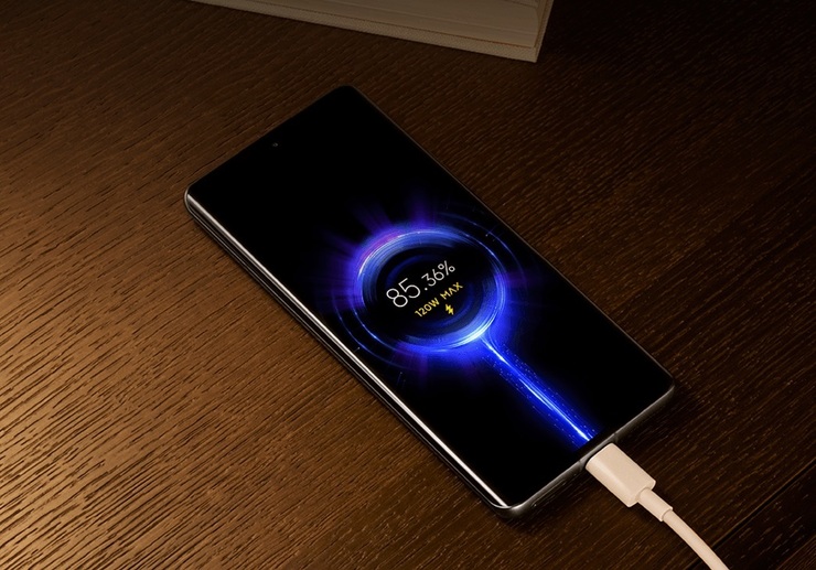 طبق اطلاعات فاش شده، گوشی مورد انتظار ردمی نوت ۱۲ پرو پلاس – +Redmi Note ۱۲ Pro رکورد سریع‌ترین شارژ در میان گوشی‌های هوشمند را شکسته است.