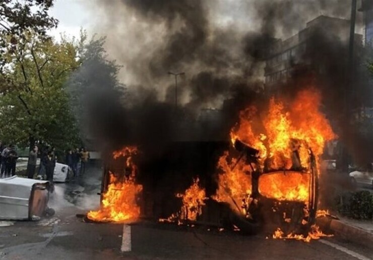 جزئیات تازه از حادثه تروریستی زاهدان| مردم عادی چگونه قربانی شدند؟| خسارت اغتشاشات به اموال عمومی و خودرو‌های امدادی